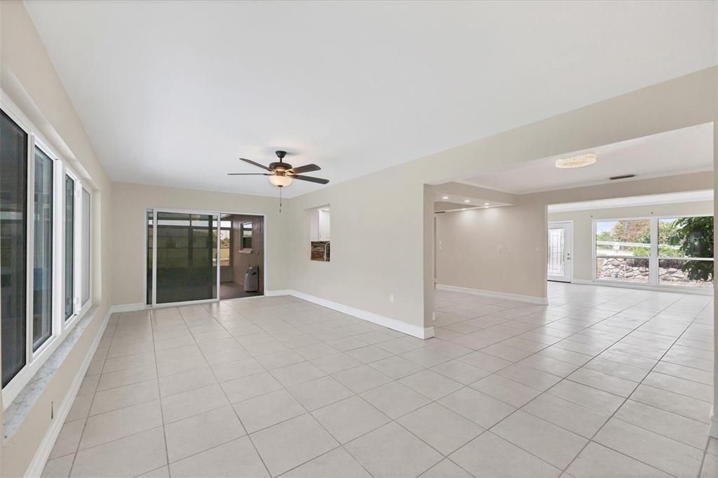 Family Room-Dining Area