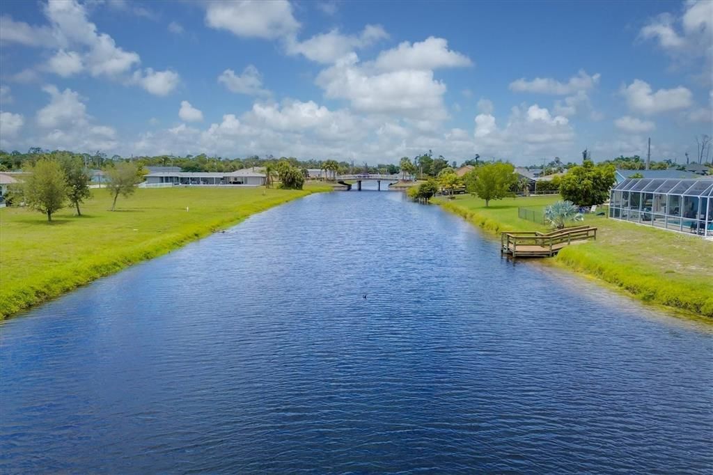 Corner Canal setting