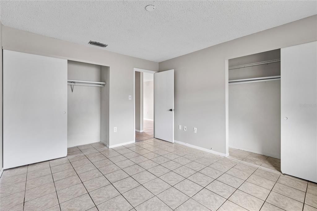 Recently Sold: $117,900 (1 beds, 1 baths, 665 Square Feet)