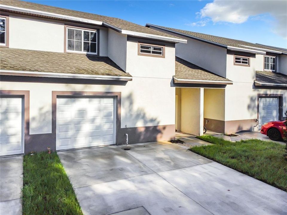 For Rent: $2,100 (3 beds, 2 baths, 1728 Square Feet)