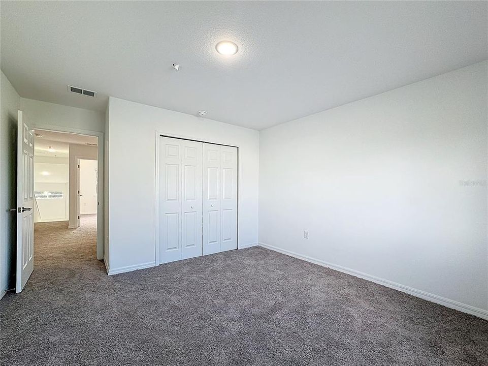 For Rent: $2,100 (3 beds, 2 baths, 1728 Square Feet)
