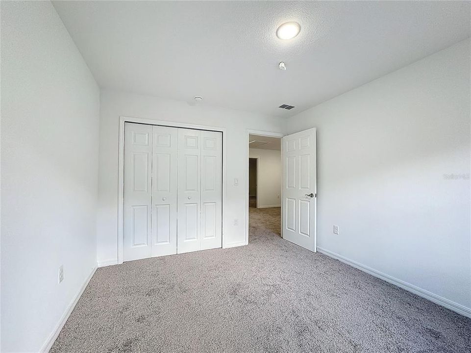 For Rent: $2,100 (3 beds, 2 baths, 1728 Square Feet)