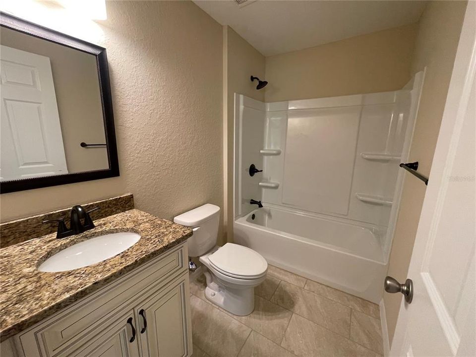 最近租的: $1,825 (3 贝兹, 2 浴室, 1445 平方英尺)