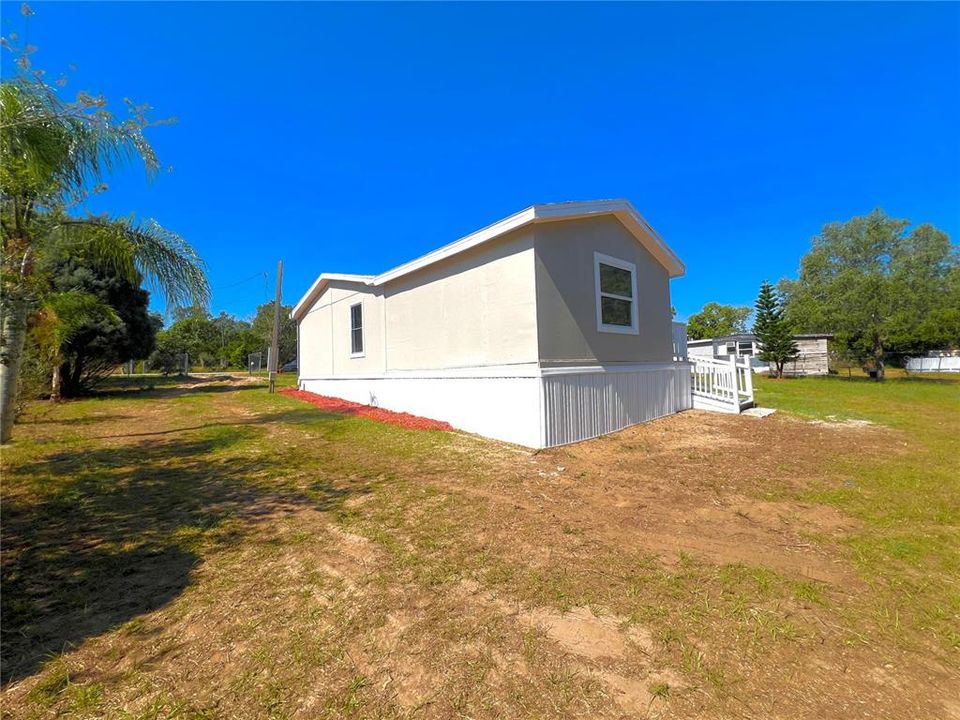 For Sale: $230,000 (3 beds, 2 baths, 1541 Square Feet)