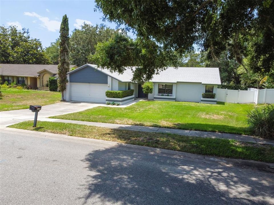 Active With Contract: $515,000 (3 beds, 2 baths, 1723 Square Feet)