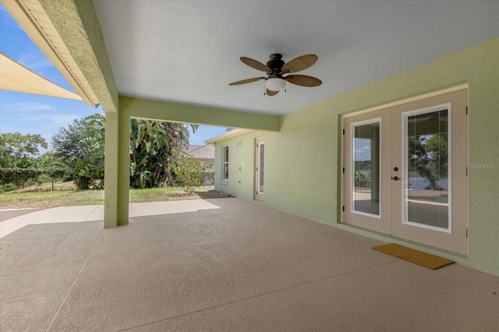 Covered Rear Patio/Lanai