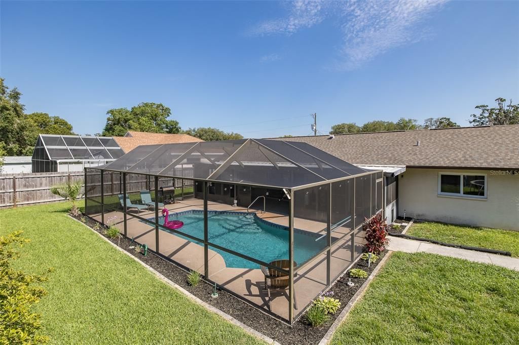 Active With Contract: $315,000 (3 beds, 2 baths, 1350 Square Feet)