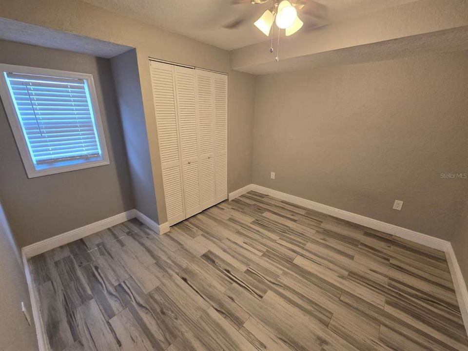 For Sale: $276,900 (3 beds, 2 baths, 1127 Square Feet)