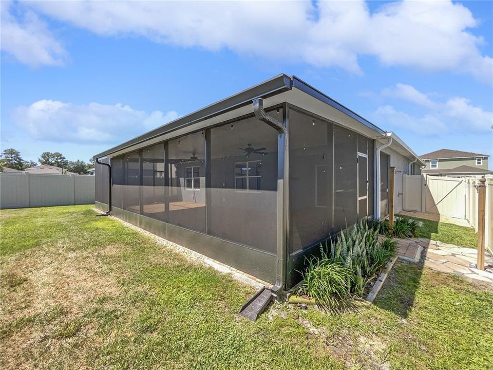 Active With Contract: $400,000 (4 beds, 2 baths, 1846 Square Feet)