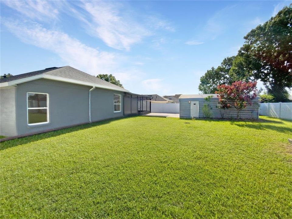 Active With Contract: $403,000 (4 beds, 2 baths, 1738 Square Feet)