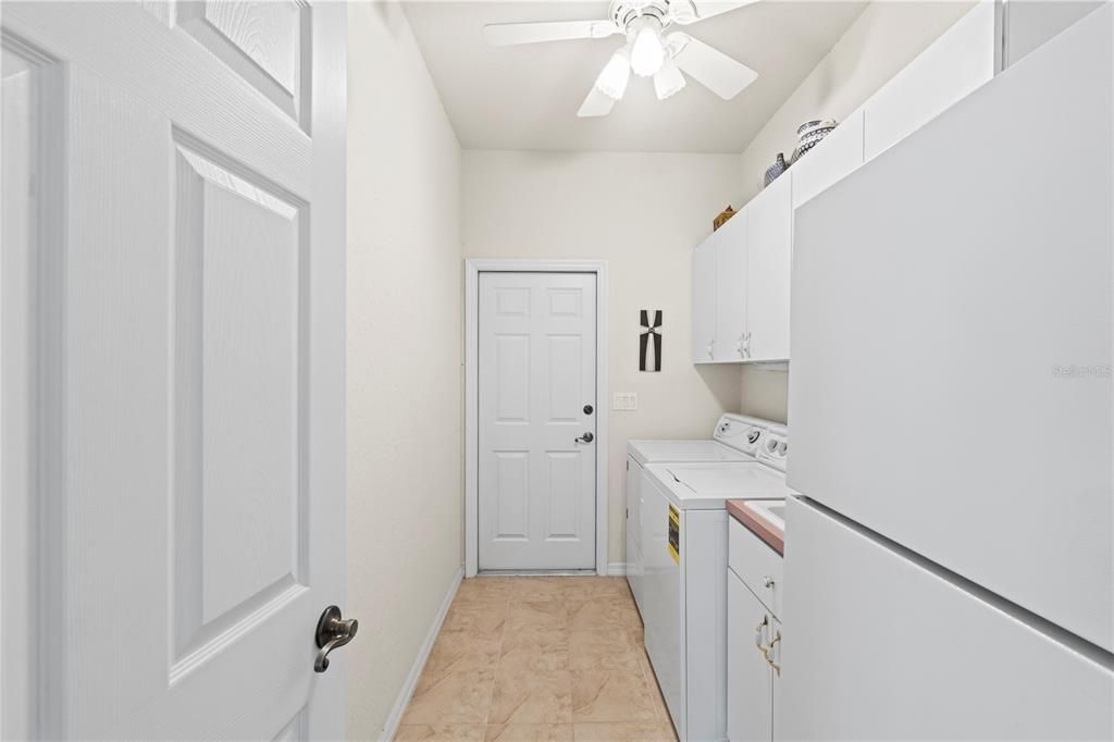 Efficient Laundry Room