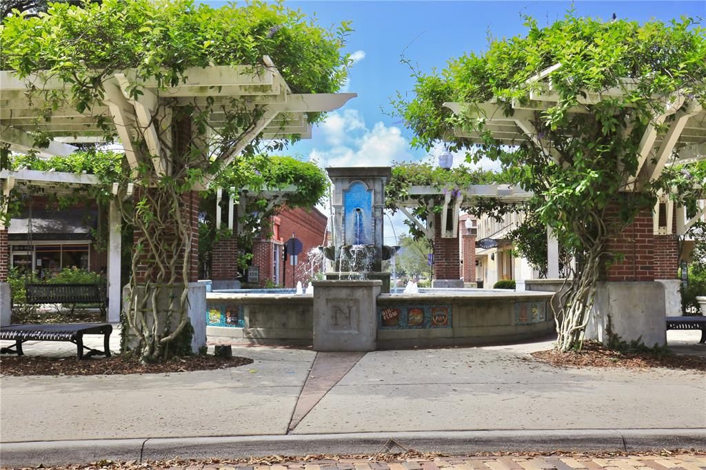 DOWNTOWN WATER FOUNTAIN