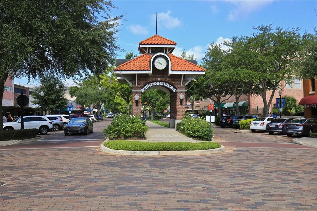 DOWNTOWN CLOCK TOWER