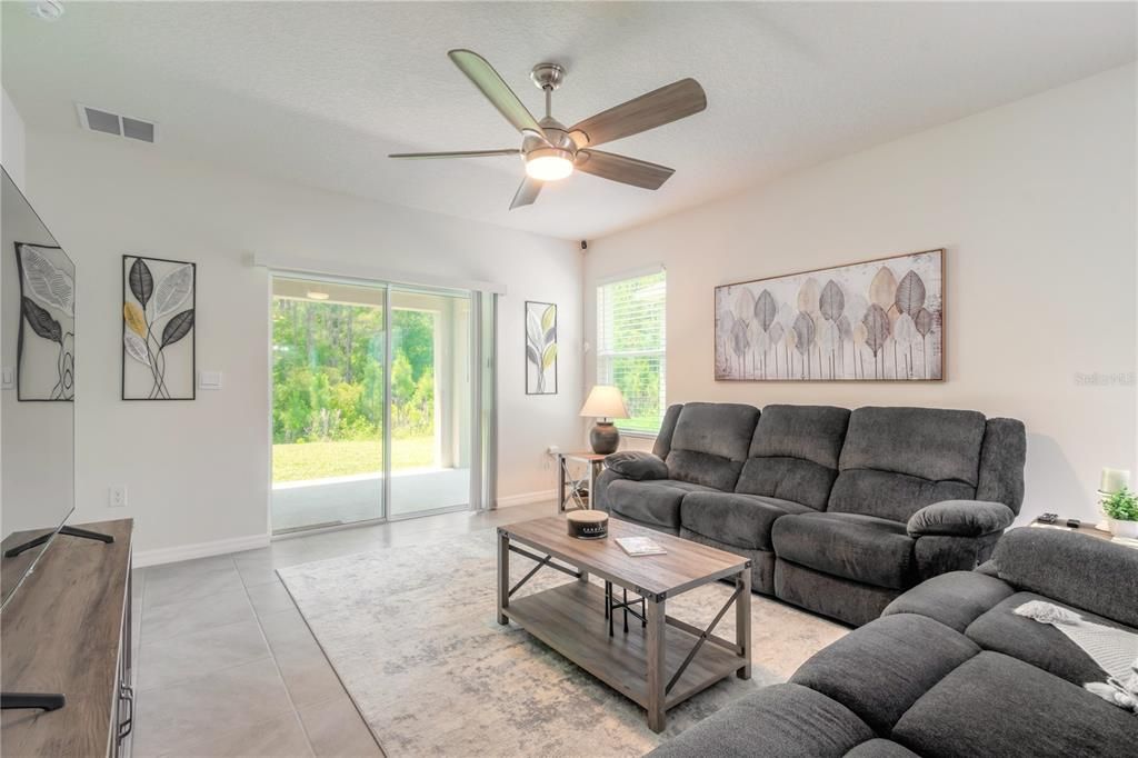 Active With Contract: $395,000 (3 beds, 2 baths, 1616 Square Feet)