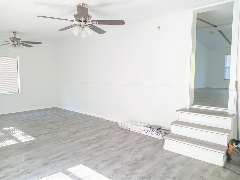 En Venta: $235,000 (3 camas, 2 baños, 1550 Pies cuadrados)