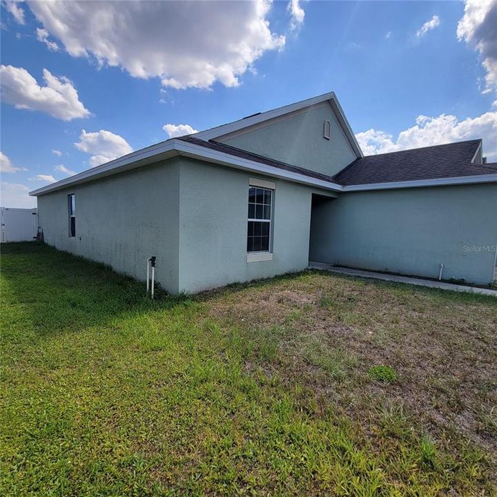 For Sale: $289,000 (3 beds, 2 baths, 1546 Square Feet)