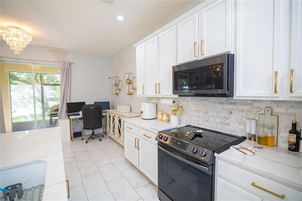 For Sale: $569,900 (3 beds, 2 baths, 2010 Square Feet)