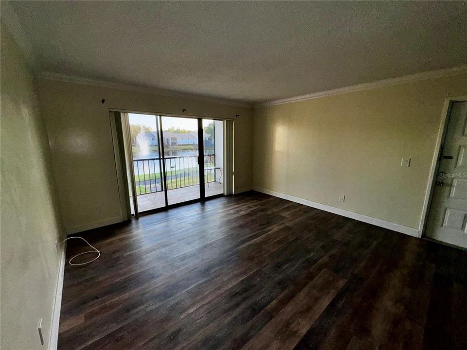 For Rent: $1,450 (1 beds, 1 baths, 764 Square Feet)