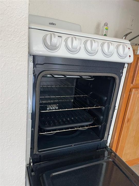 Oven / Stove top