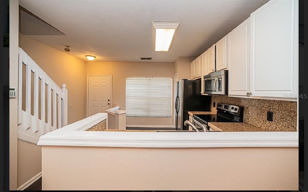 For Rent: $1,745 (2 beds, 2 baths, 1095 Square Feet)