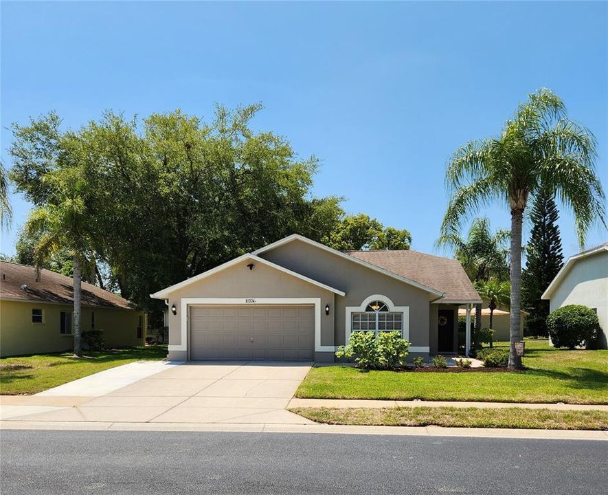 Active With Contract: $337,000 (3 beds, 2 baths, 1579 Square Feet)