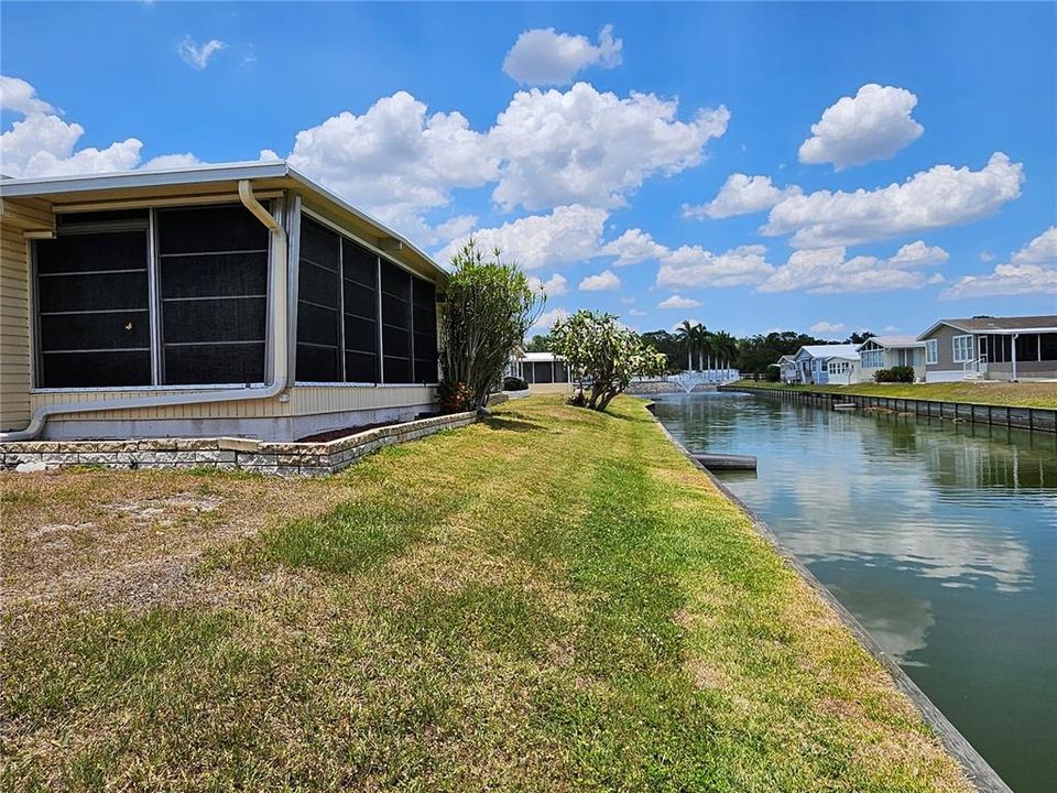 Под контрактом: $129,000 (2 спален, 2 ванн, 1152 Квадратных фут)