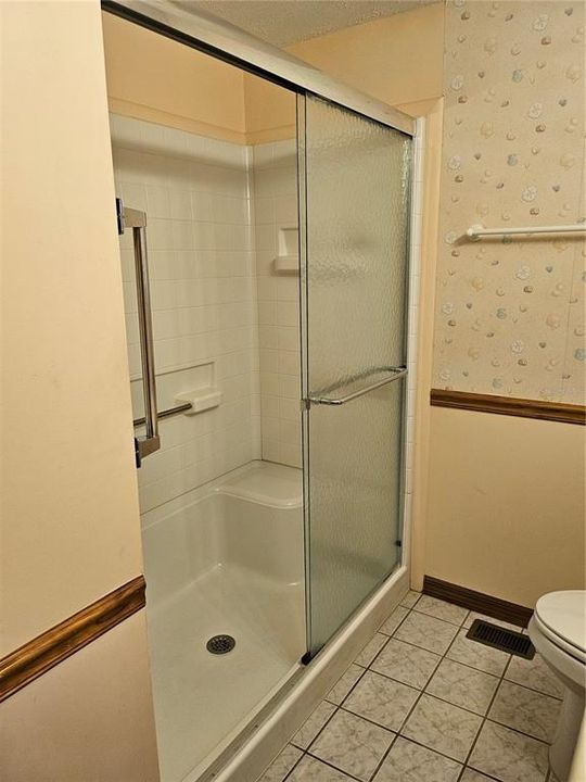 Под контрактом: $129,000 (2 спален, 2 ванн, 1152 Квадратных фут)