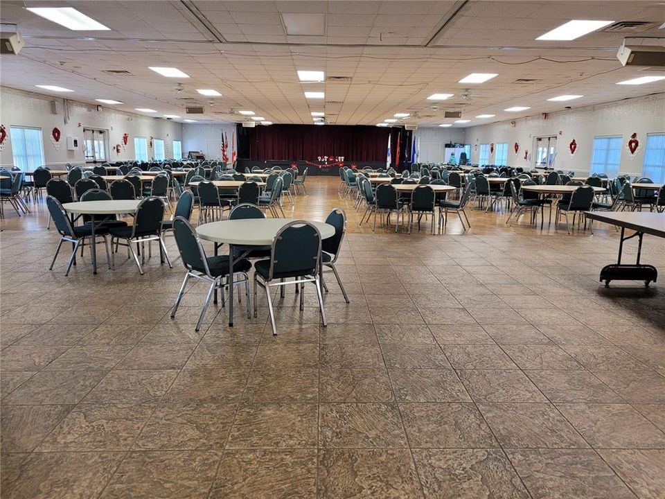 Под контрактом: $129,000 (2 спален, 2 ванн, 1152 Квадратных фут)