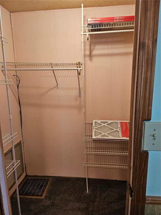 Под контрактом: $129,000 (2 спален, 2 ванн, 1152 Квадратных фут)