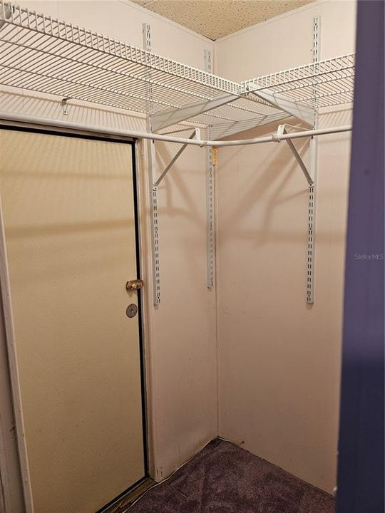 Под контрактом: $129,000 (2 спален, 2 ванн, 1152 Квадратных фут)