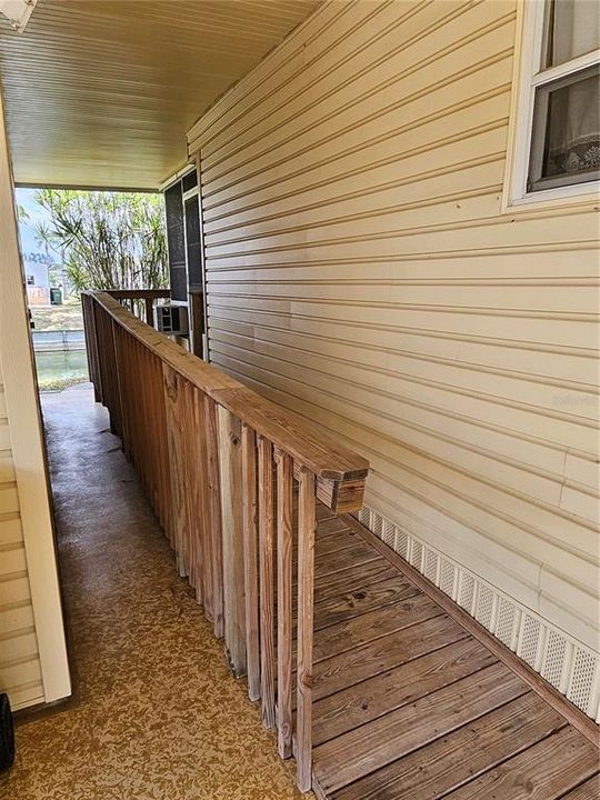 Под контрактом: $129,000 (2 спален, 2 ванн, 1152 Квадратных фут)