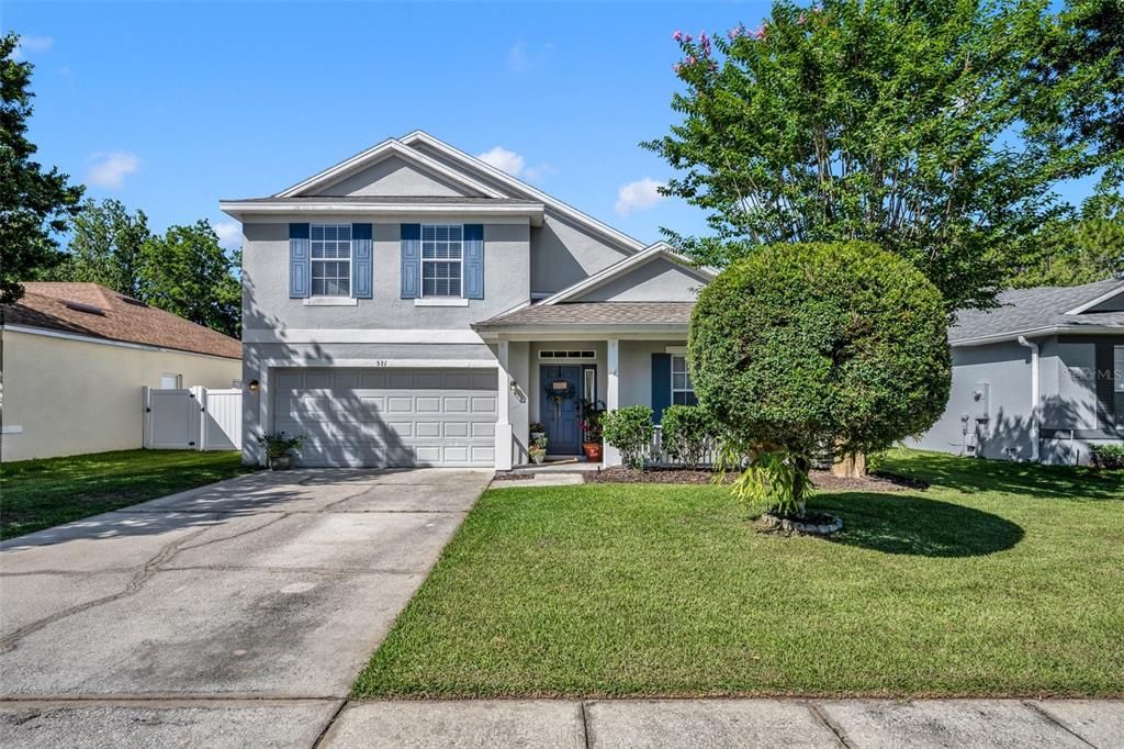 Active With Contract: $500,000 (4 beds, 2 baths, 2695 Square Feet)