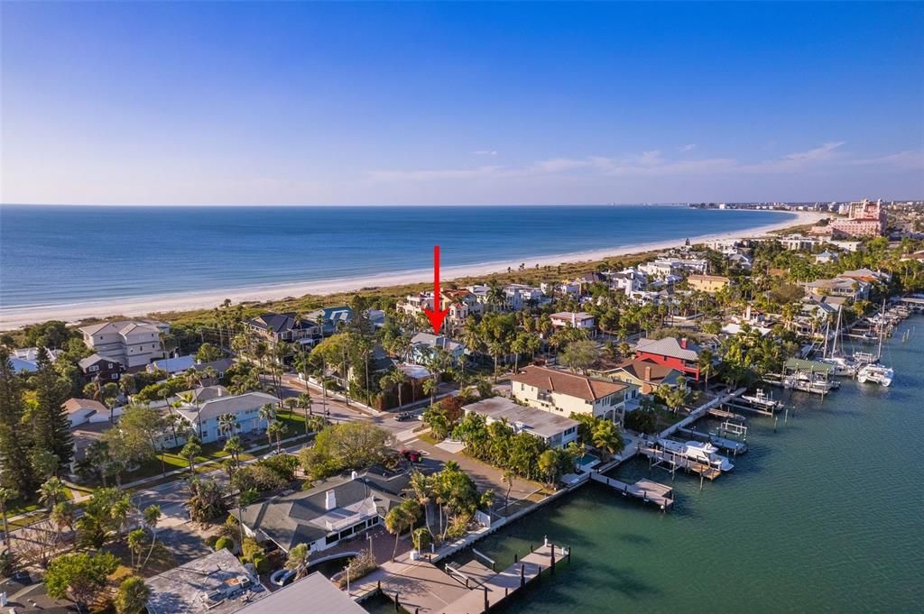 Active With Contract: $1,799,000 (4 beds, 3 baths, 1750 Square Feet)