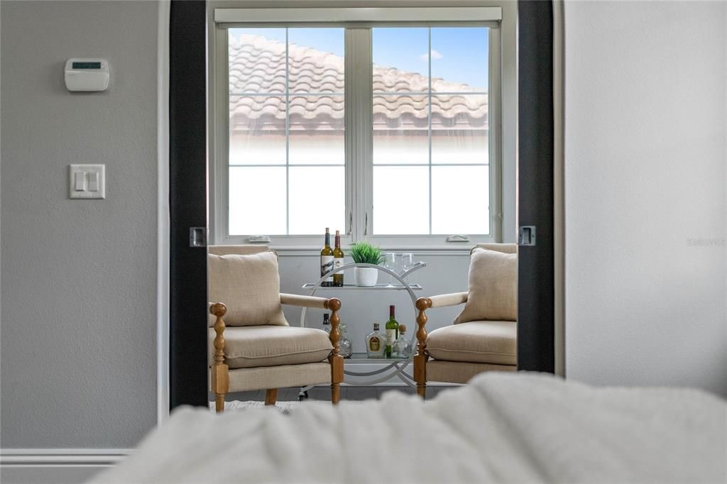 Primary bedroom sitting area