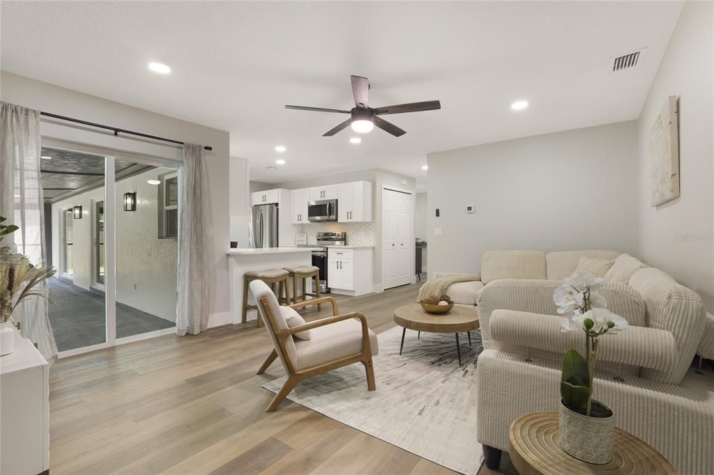 Active With Contract: $525,000 (4 beds, 2 baths, 1767 Square Feet)