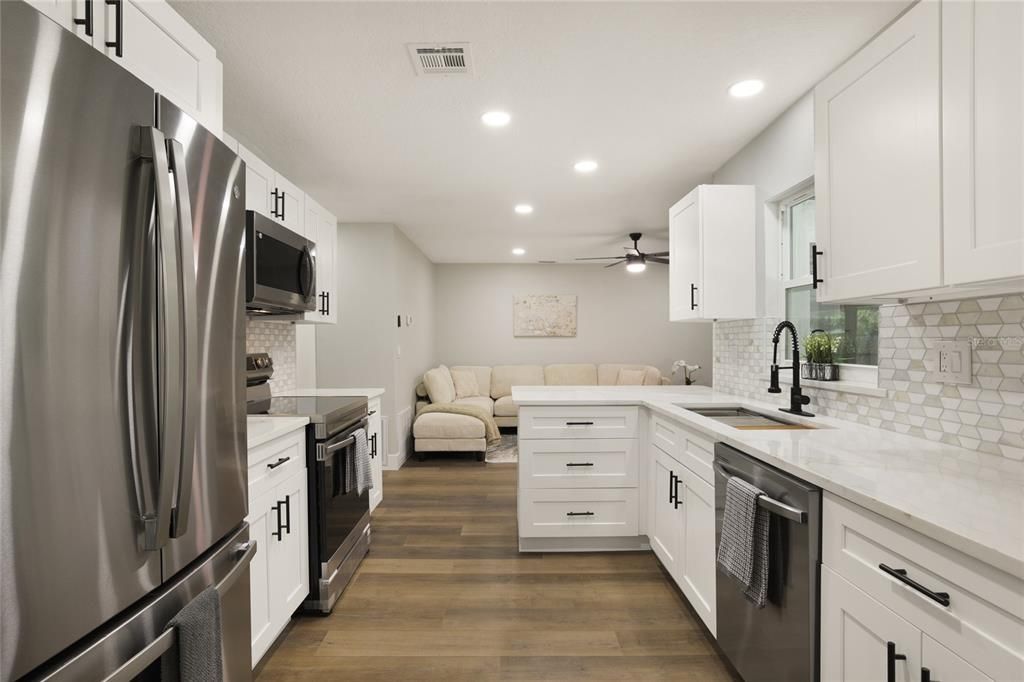 Recently Sold: $525,000 (4 beds, 2 baths, 1767 Square Feet)