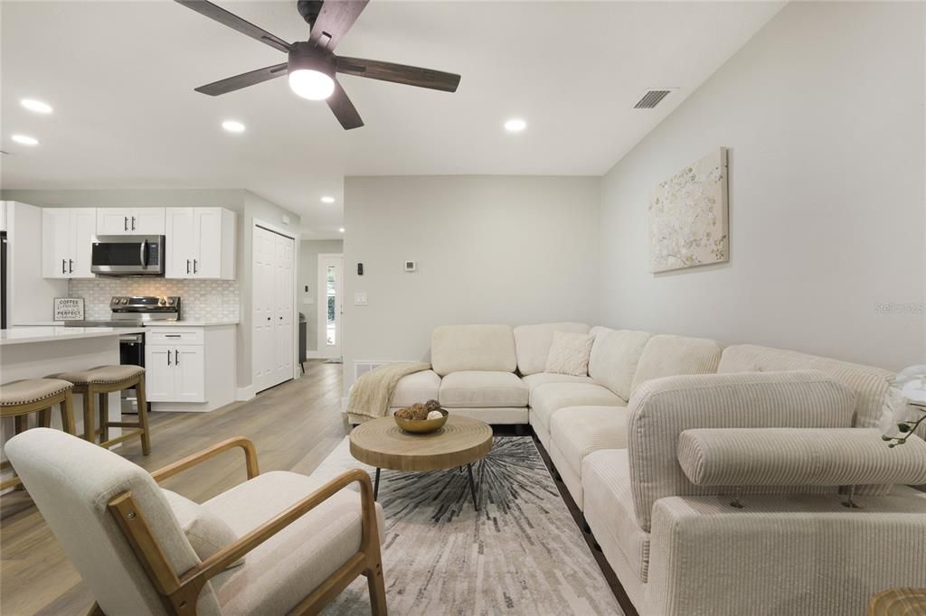 Active With Contract: $525,000 (4 beds, 2 baths, 1767 Square Feet)
