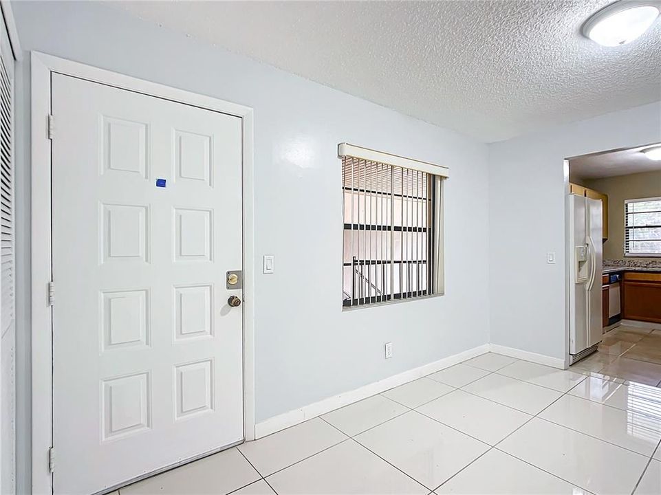 For Rent: $1,500 (2 beds, 2 baths, 1036 Square Feet)