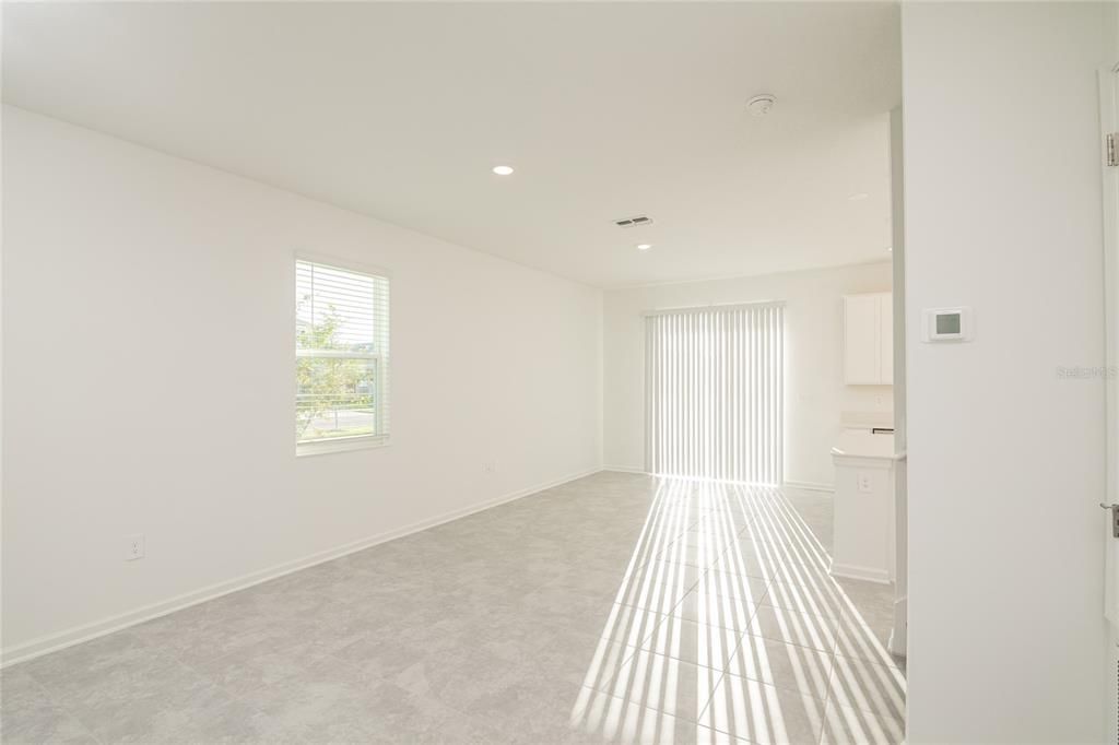 Active With Contract: $2,500 (3 beds, 2 baths, 1873 Square Feet)