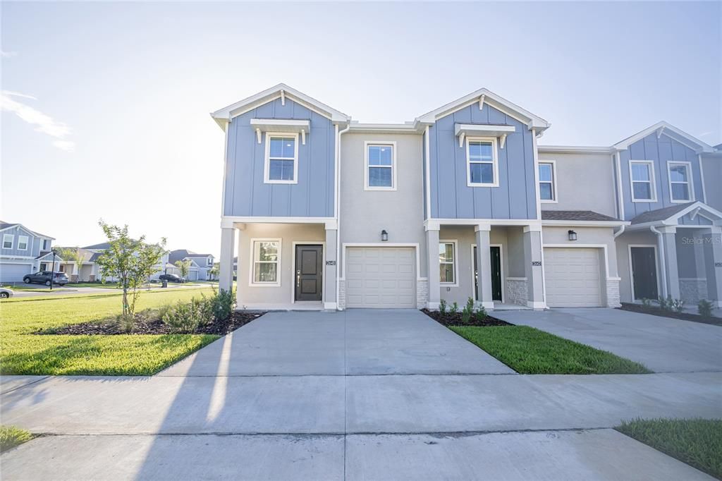 Active With Contract: $2,500 (3 beds, 2 baths, 1873 Square Feet)