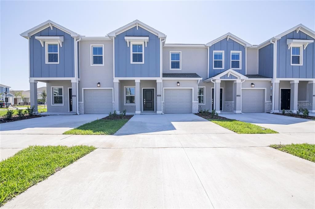 Recently Sold: $338,960 (3 beds, 2 baths, 1834 Square Feet)