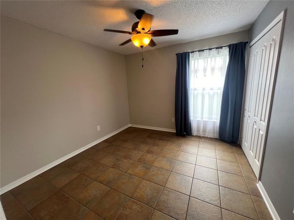 Active With Contract: $2,495 (3 beds, 2 baths, 1869 Square Feet)