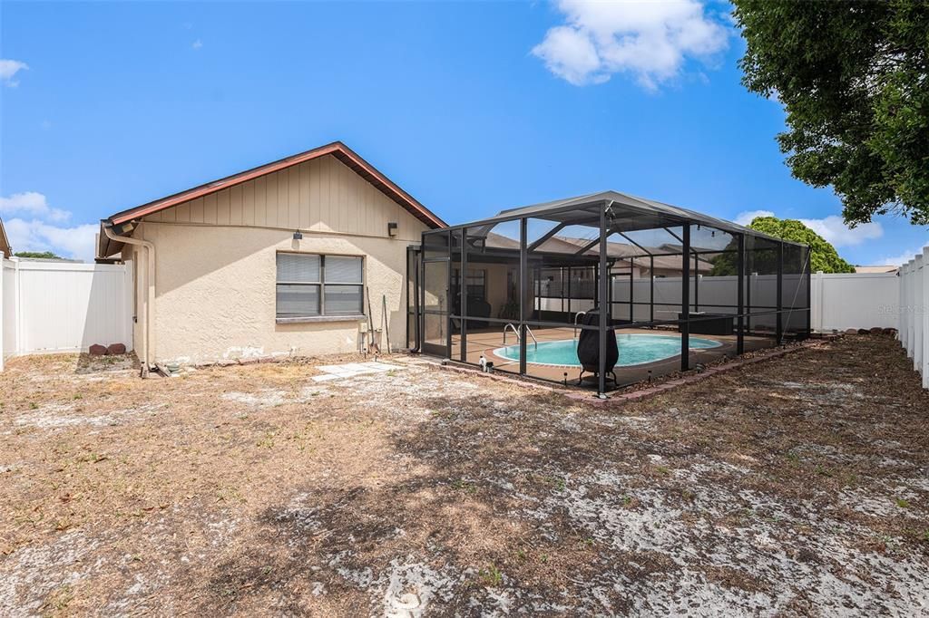 Recently Sold: $300,000 (4 beds, 3 baths, 1841 Square Feet)