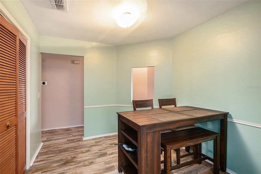 Active With Contract: $300,000 (4 beds, 3 baths, 1841 Square Feet)