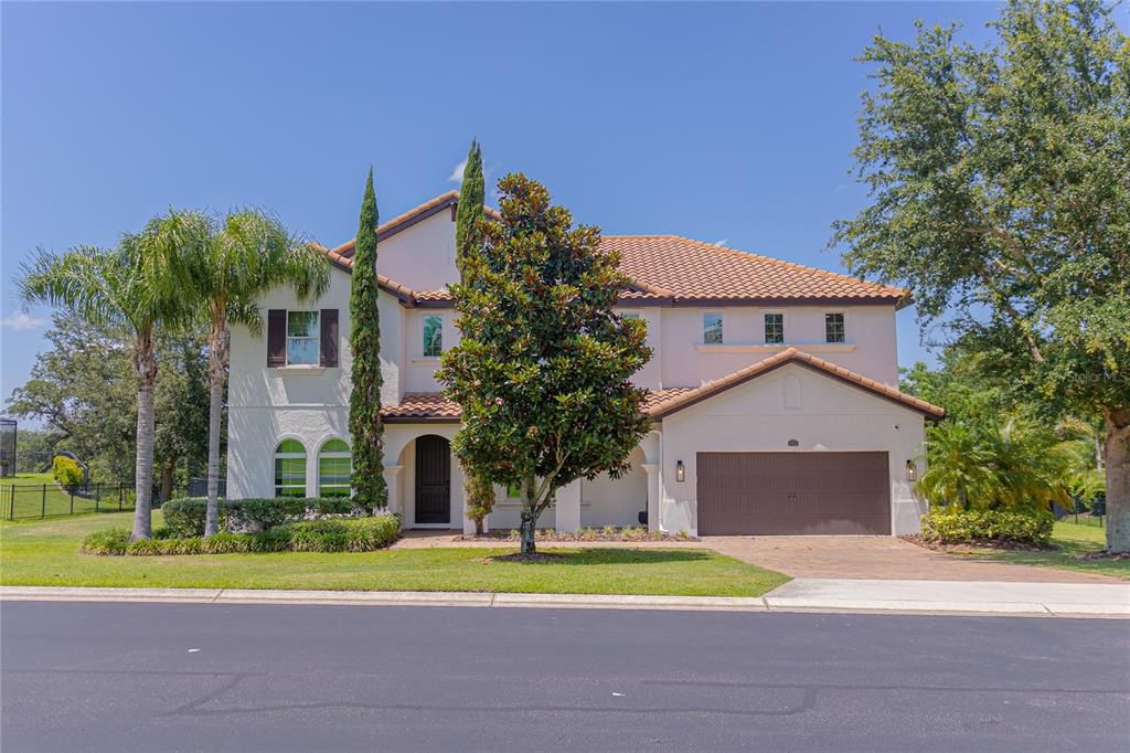 For Sale: $1,390,000 (4 beds, 3 baths, 3682 Square Feet)