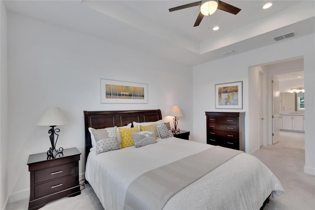 Active With Contract: $449,900 (2 beds, 2 baths, 1710 Square Feet)