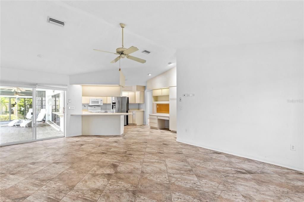 For Sale: $788,600 (3 beds, 2 baths, 1874 Square Feet)