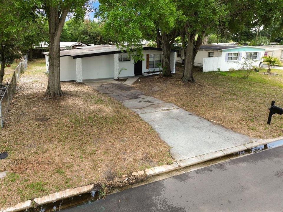 For Rent: $3,366 (4 beds, 2 baths, 1056 Square Feet)