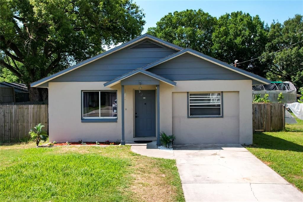 For Sale: $379,000 (3 beds, 2 baths, 1340 Square Feet)