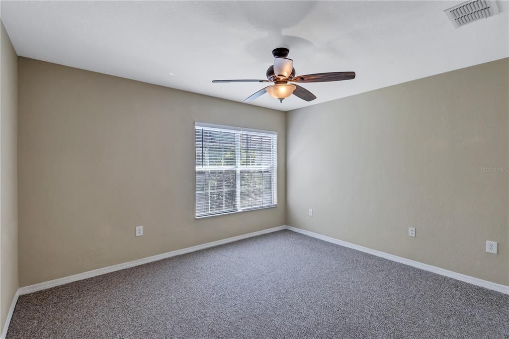 For Rent: $1,950 (2 beds, 2 baths, 1168 Square Feet)